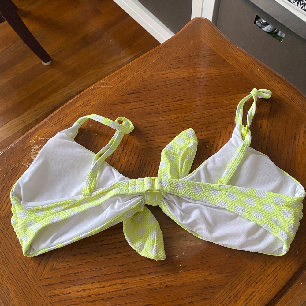 Aerie Textured Polka Dot Bikini Top - Picture 3 of 4